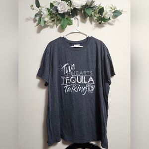 Lauren Alaina tee